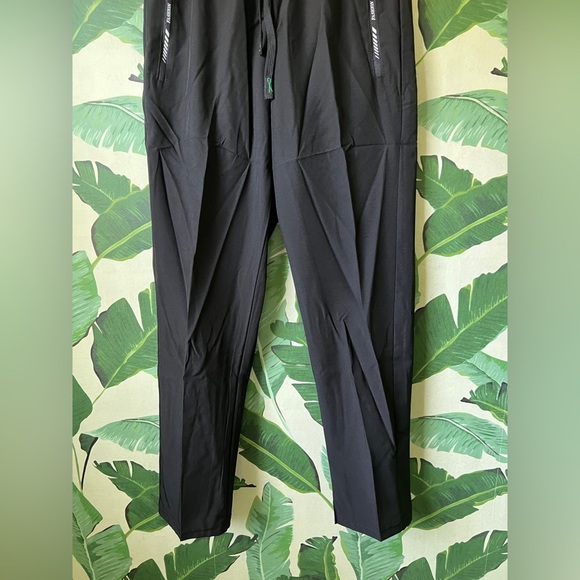 Active Womens Black Sweatpants Stretchy Quick Dry Pants Workout Medium NWOT - Picture 5 of 8